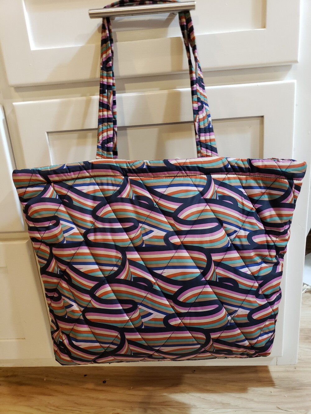 Vera Bradley Ultra Light East West Totebag Quilted Nylon Purse Retro Ribbion